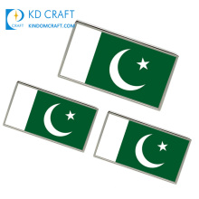 Factory direct sale custom square shaped metal soft enamel epoxy nickel plating pakistan flag badge with adhesive
